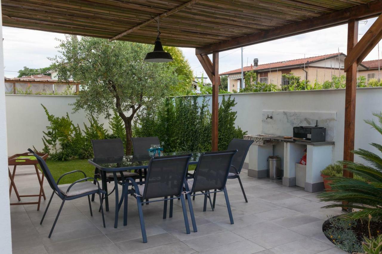 Macchia Home Marina Di Carrara Exterior photo